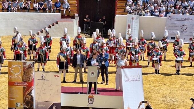 El-Gobierno-regional-respalda-a-nivel-institucional-y-economico-la-II-Concentracion-nacional-de-centurias-romanas-celebrada-en-Moral-de-Calatrava