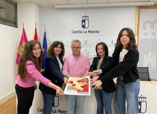 El-Gobierno-regional-y-la-Asociacion-Parkinson-Cuenca-lanzan-un-mensaje-a-enfermos-y-familiares-para-que-sepan-que-no-estan-solos