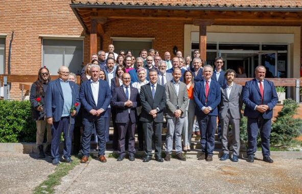 El-presidente-Garcia-Page-destaca-el-potencial-del-Corredor-del-Henares-como-columna-vertebral-del-desarrollo-economico-del-centro-de-Espana