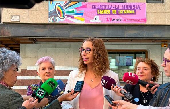 El-Gobierno-de-Castilla-La-Mancha-reafirma-su-compromiso-con-la-diversidad-sexual-en-el-Dia-contra-la-LGTBIfobia