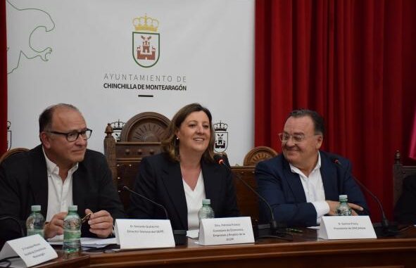 Una-de-cada-cuatro-personas-que-se-forman-a-traves-de-la-Linea-Sectorial-de-los-programas-duales-de-FP-lo-hace-en-actividades-del-sector-industrial