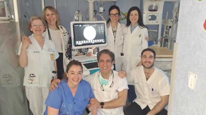 El-Hospital-Universitario-Mancha-Centro-utiliza-un-sistema-de-alta-precision-para-prevenir-la-ceguera-infantil