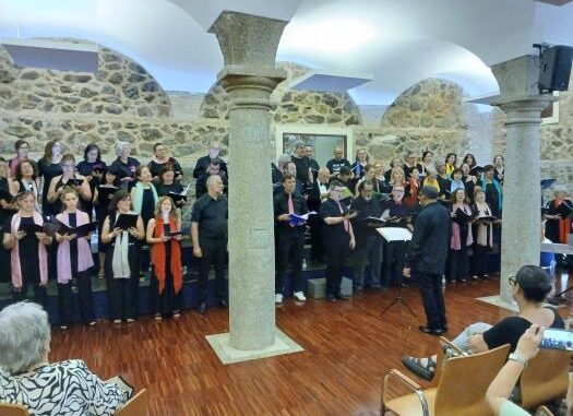 El-coro-‘La-Voz-del-Paciente-Toledo-celebra-su-primer-aniversario-con-un-concierto