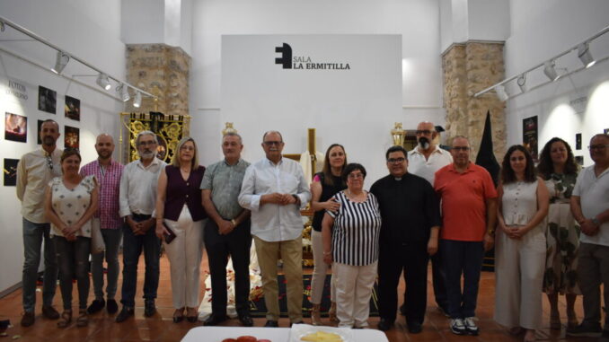 La-Cofradia-del-Santo-Sepulcro-de-Quintanar-de-la-Orden-celebra-su-50o-Aniversario-con-una-exposicion