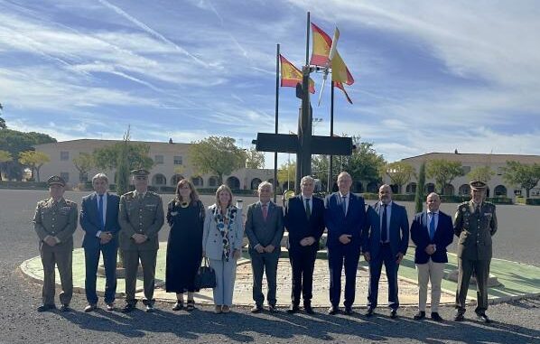 El-Gobierno-regional-resalta-la-labor-de-los-hombres-y-mujeres-de-la-base-‘Coronel-Sanchez-Bilbao-de-Almagro-en-la-defensa-de-nuestro-pais