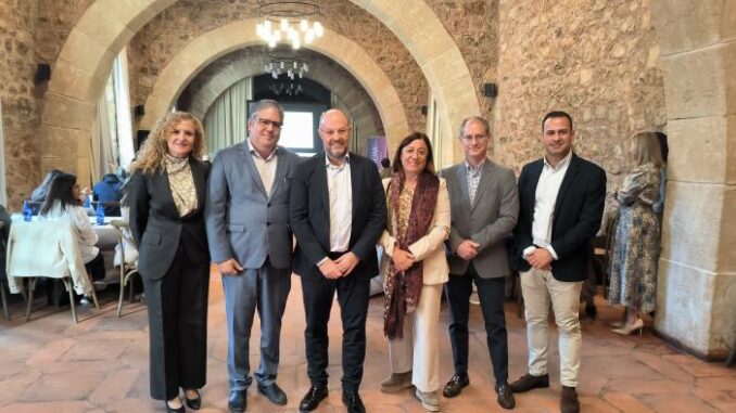 La-creacion-de-nuevos-servicios-de-Medicina-Nuclear-refleja-el-compromiso-del-Gobierno-regional-para-garantizar-una-atencion-mas-equitativa-cercana-y-de-mayor-calidad