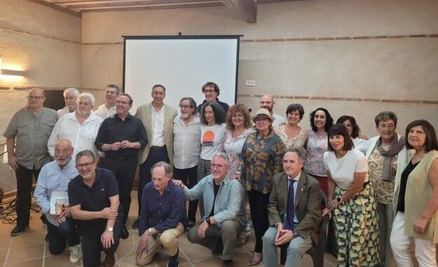 El-Gobierno-de-Castilla-La-Mancha-respalda-el-hermanamiento-poetico-entre-Euskadi-y-Castilla-La-Mancha-celebrado-en-Aldea-del-Rey