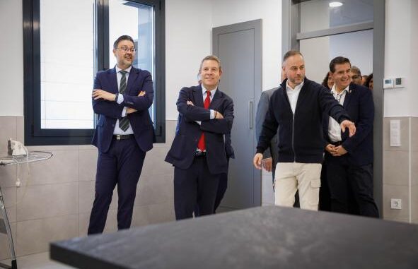 El-Gobierno-regional-invierte-casi-once-millones-de-euros-en-los-ultimos-anos-para-mejorar-e-implementar-el-sistema-educativo-de-Hellin