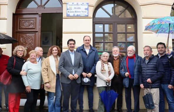 El-Gobierno-regional-reivindica-la-contribucion-de-los-alcaldes-que-iniciaron-con-la-democracia-los-servicios-los-derechos-y-el-bienestar