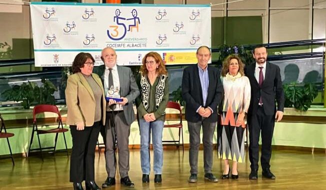 El-gobierno-de-Castilla-La-Mancha-entre-las-entidades-recocidas-por-COCEMFE-Albacete-gracias-al-apoyo-que-presta-a-la-entidad