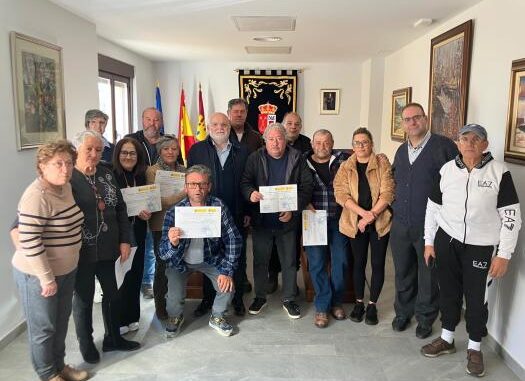 Ruiz-Santos-clausura-en-Alcadozo-el-Taller-Plus-‘San-Isidro-que-ha-contado-con-una-financiacion-superior-a-los-134.000-euros