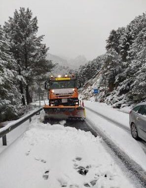 La-Junta-refuerza-trabajos-de-mantenimiento-en-las-carreteras-de-la-provincia-de-Albacete-ante-el-episodio-de-nevadas
