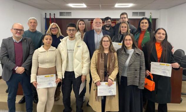 Ruiz-Santos-clausura-en-Pozo-Canada-un-Taller-Plus-que-ha-servido-para-mejorar-la-atencion-sociosanitaria-a-personas-usuarias-de-la-residencia-de-mayores