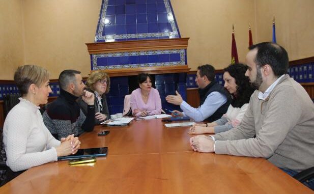 Blanca-Fernandez-garantiza-un-ano-mas-el-respaldo-del-Gobierno-de-Garcia-Page-a-Ferduque-para-poner-en-valor-la-agricultura-y-la-ganaderia