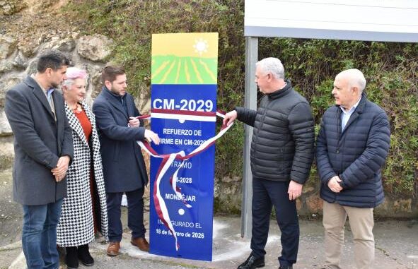El-Gobierno-de-Garcia-Page-invertira-en-los-proximos-cinco-anos-mas-de-100-millones-de-euros-en-la-rehabilitacion-de-la-Red-regional-de-Carreteras