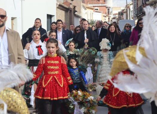 El-Gobierno-regional-se-compromete-a-seguir-impulsando-el-carnaval-de-Herencia-por-su-singularidad-reconocida-como-Bien-de-Interes-Cultural