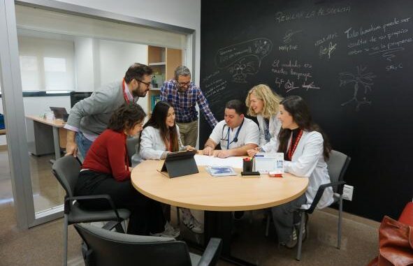 Los-primeros-residentes-de-la-Gerencia-de-Tomelloso-destacan-la-calidad-formativa-la-cercania-y-el-trato-humano-de-su-experiencia-docente