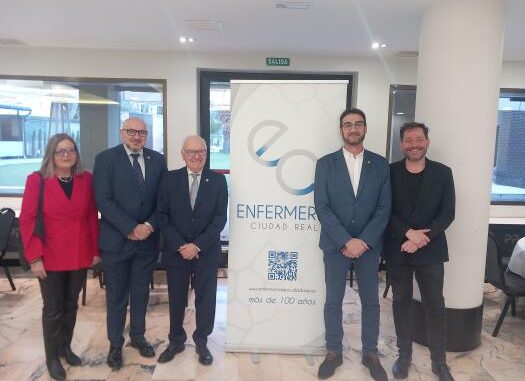 El-Gobierno-de-Castilla-La-Mancha-subraya-su-compromiso-con-el-fortalecimiento-y-reconocimiento-de-los-profesionales-de-Enfermeria