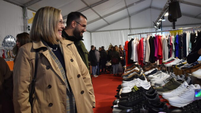 Quintanar-de-la-Orden-inaugura-la-Gran-Feria-del-Comercio-Local-con-una-gran-acogida-de-publico