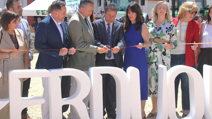 Blanca-Fernandez-destaca-la-alta-rentabilidad-economica-y-social-del-sector-agroalimentario-multiplica-por-10-la-inversion-publica-y-aportar-9.500-millones-a-la-riqueza-regional