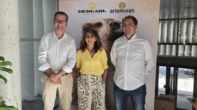 El-Gobierno-de-Castilla-La-Mancha-destaca-el-papel-de-la-caza-sostenible-para-reforzar-la-conservacion-de-las-aves-necrofagas