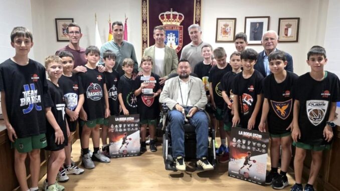 El-Gobierno-regional-destaca-la-importancia-del-Torneo-Internacional-La-Roda-U12-Future-Stars-como-herramienta-educativa-social-y-de-desarrollo