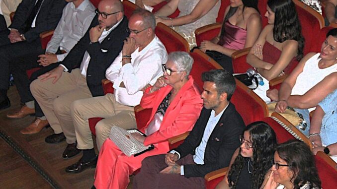 El-Gobierno-regional-reconoce-al-Conservatorio-Profesional-de-Danza-de-Puertollano-como-impulsor-de-talento-sensibilidad-artistica-y-educacion-en-valores