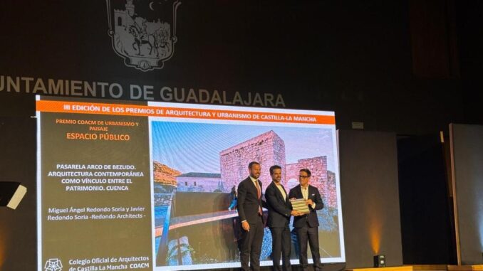 El-Gobierno-regional-trabaja-junto-a-profesionales-de-la-arquitectura-en-las-medidas-de-la-nueva-Ley-de-Accesibilidad-para-reducir-barreras-arquitectonicas