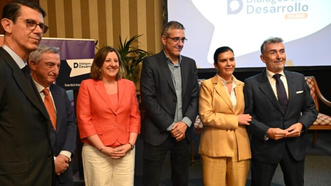 La-importancia-de-la-adaptacion-estrategica-en-el-ambito-economico-y-social-ante-los-desafios-de-un-mundo-cambiante