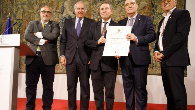 El-presidente-Garcia-Page-senala-que-Castilla-La-Mancha-se-consolida-como-la-primera-region-del-pais-en-confianza-empresarial