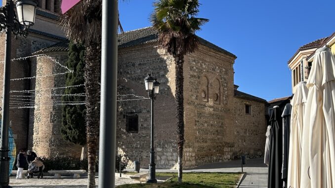 Finaliza-el-proyecto-de-senalizacion-turistica-peatonal-que-facilitara-los-recorridos-a-pie