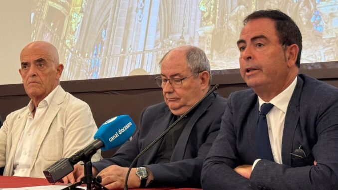 La-Catedral-de-Toledo-en-su-VIII-Centenario-abre-sus-puertas-a-estudiantes-de-la-provincia-de-Toledo-de-la-mano-del-Gobierno-regional