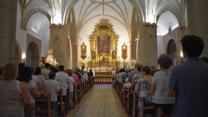 La-ultima-novena-en-honor-a-Nuestra-Senora-de-la-Piedad-pone-el-broche-a-unos-dias-de-intensa-devocion-en-Quintanar