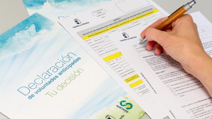 Un-total-de-15.373-personas-de-Castilla-La-Mancha-ya-han-solicitado-su-inscripcion-en-el-Registro-de-Voluntades-Anticipadas