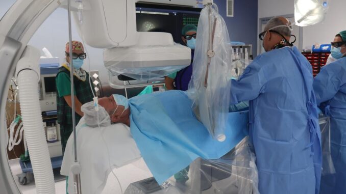 El-Gobierno-de-Castilla-La-Mancha-dota-al-Hospital-Universitario-de-Cuenca-de-tecnologia-IVUS-para-optimizar-las-angioplastias-coronarias-complejas