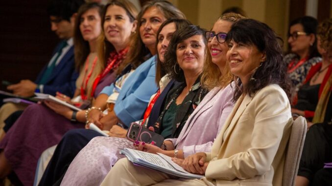 El-Gobierno-regional-traslada-sus-politicas-de-igualdad-en-el-V-Foro-Iberoamericano-de-Genero-que-reune-en-Toledo-a-representantes-de-22-paises