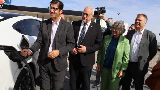 El-Gobierno-regional-defiende-una-transicion-energetica-gradual-que-avance-hacia-la-sostenibilidad-de-forma-realista-y-viable