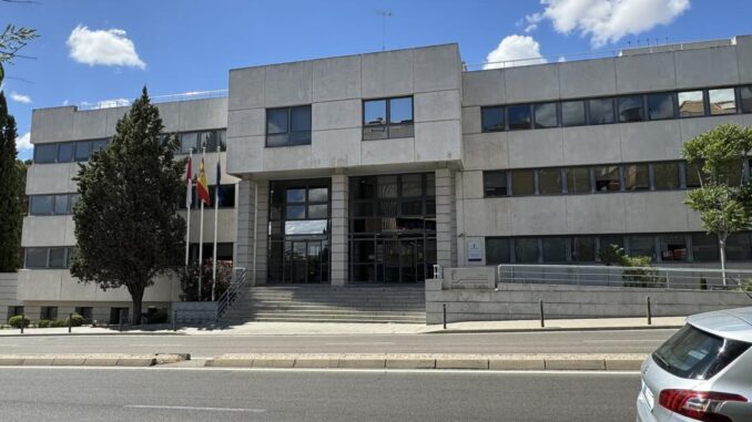 La-Oferta-de-Empleo-Publico-de-2026-impulsada-por-el-Gobierno-regional-para-personal-funcionario-con-881-plazas-respaldada-mayoritariamente-por-los-sindicatos