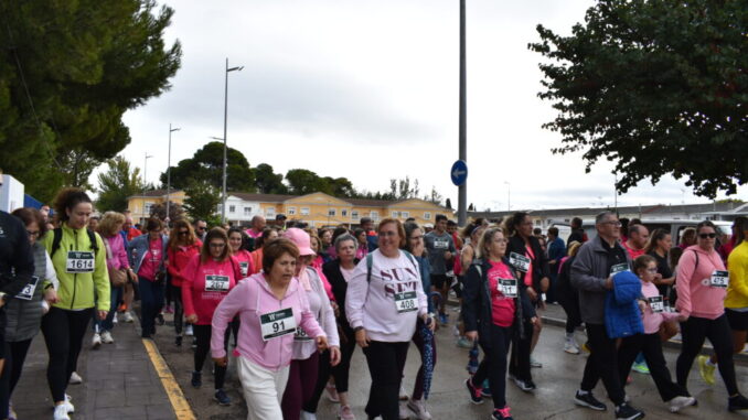 Quintanar-de-la-Orden-reune-mas-de-1.500-dorsales-en-la-VI-Carrera-Marcha-contra-el-Cancer
